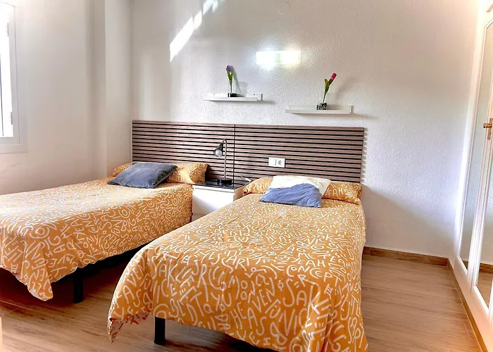 Apartamento 2 Dormitorios En Primera Linea De Playa San Cristobal