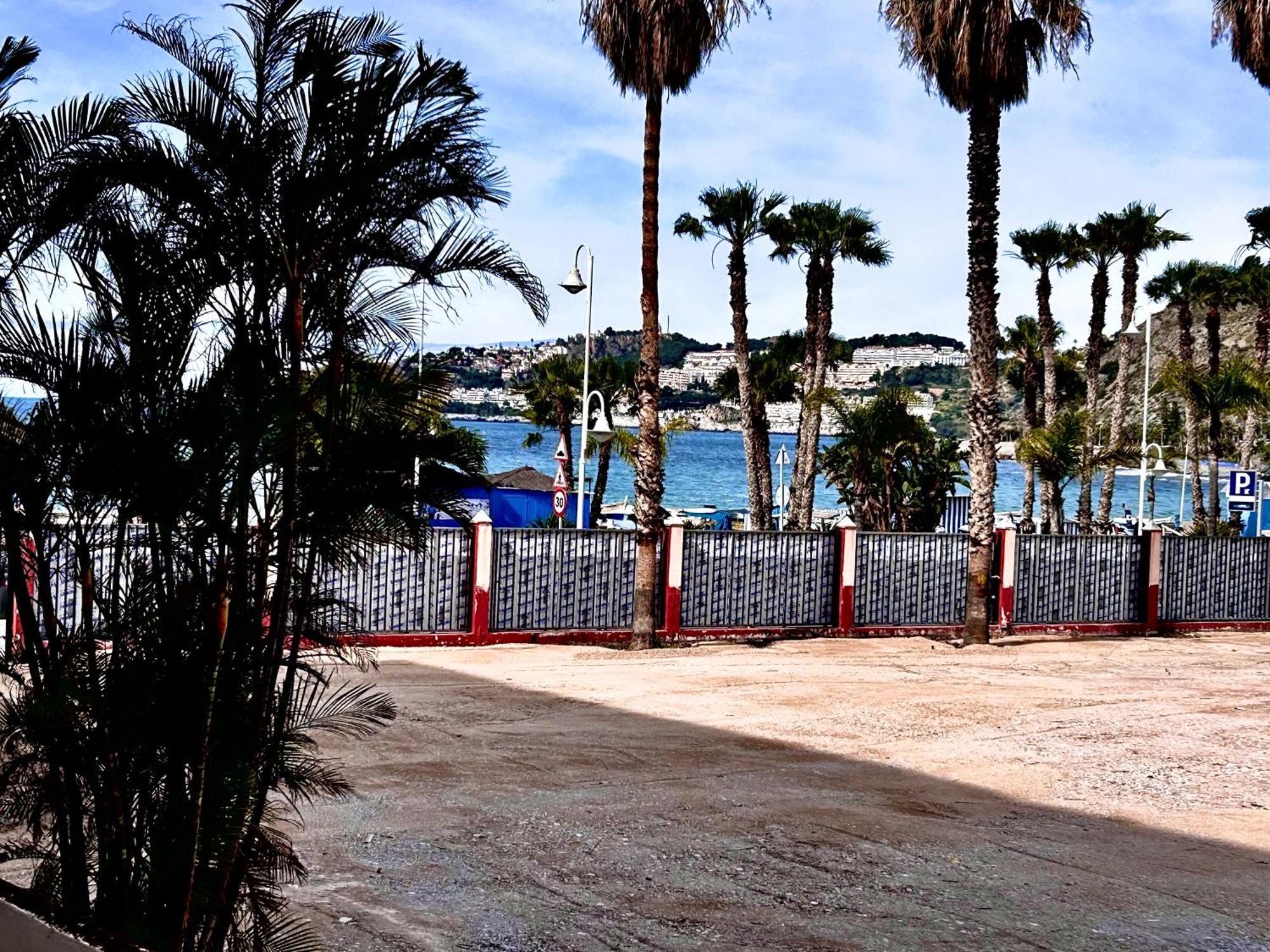 Apartamento 2 Dormitorios En Primera Linea De Playa San Cristobal Apartment *